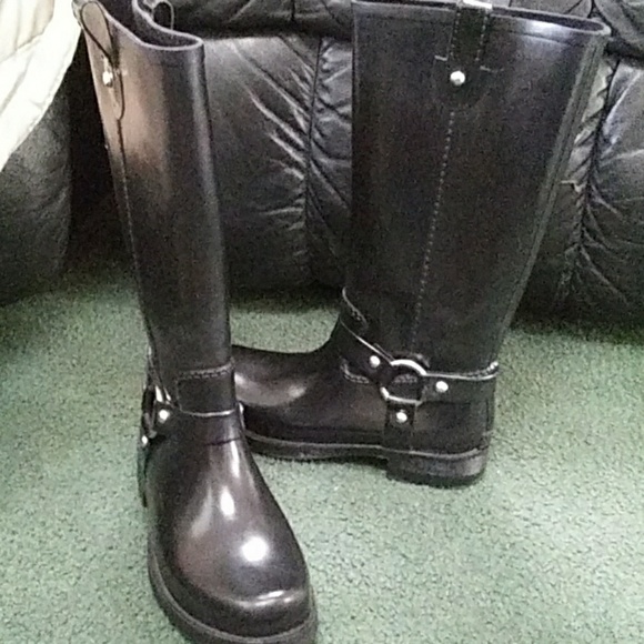 Michael kors boots - Picture 1 of 3